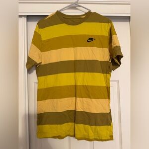 Nike Tee Stripe Men’s Shirt